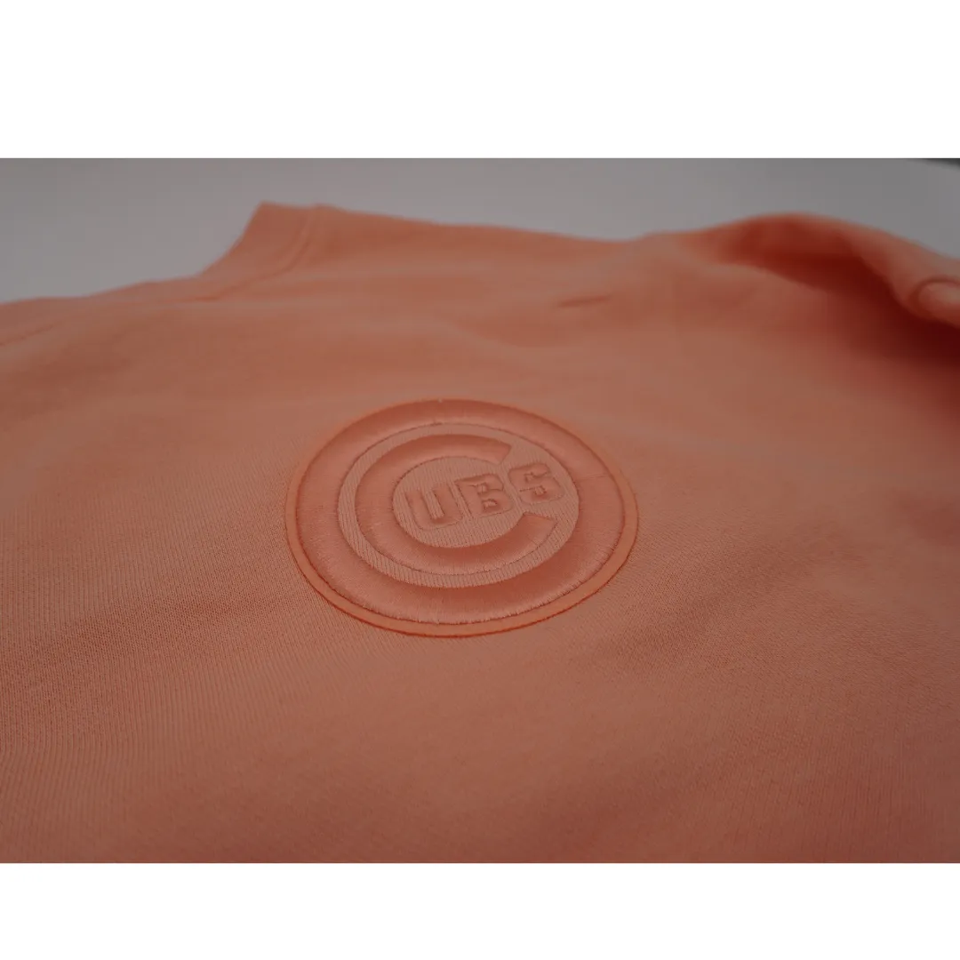 CHICAGO CUBS PRO STANDARD WOMEN'S CORAL CROP CREWNECK SWEATSHIRT