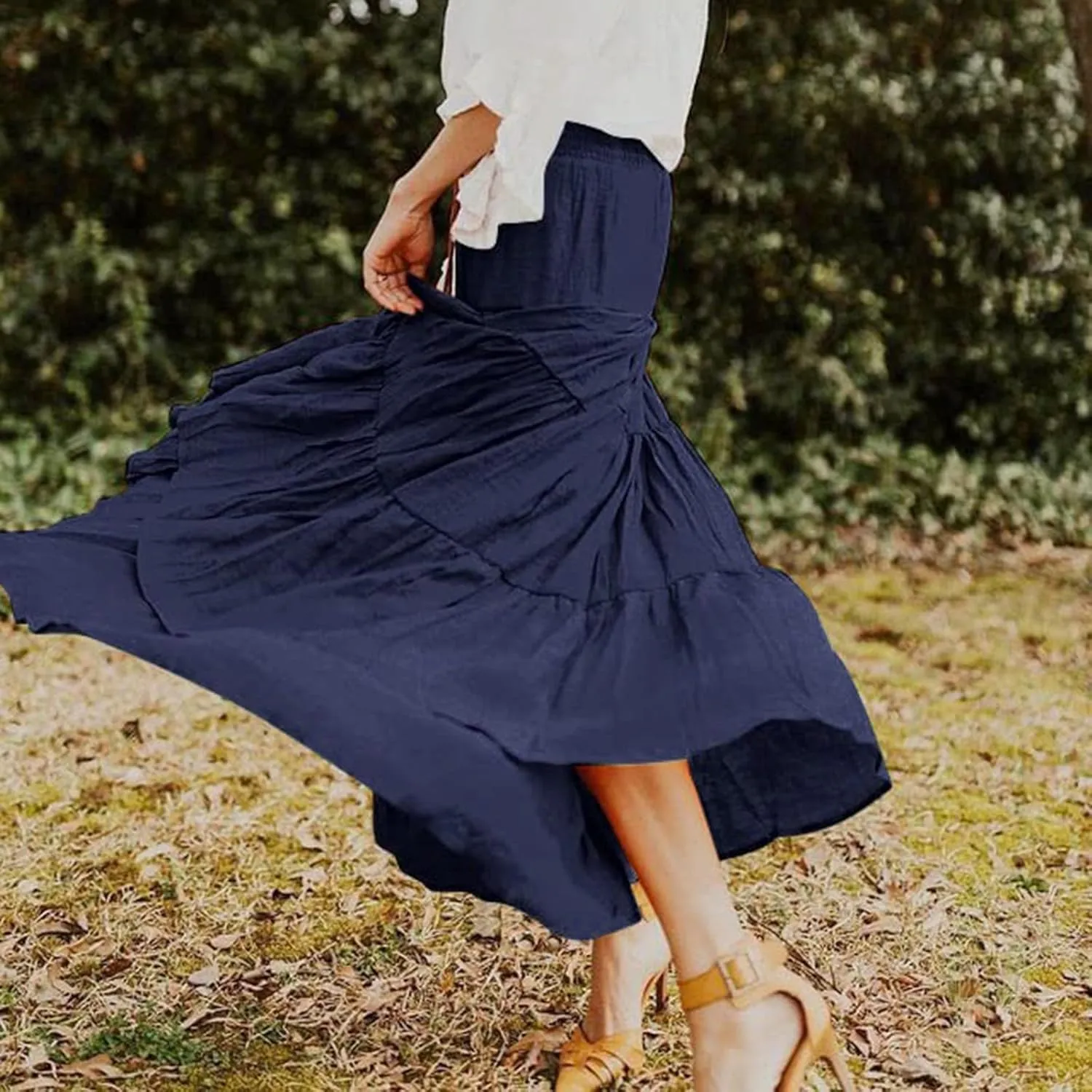 Flowy Maxi Skirt for Women Elastic High Waist Boho Pleated Long Skirts Summer Beach Tiered A-Line Skirts 2025 Trendy