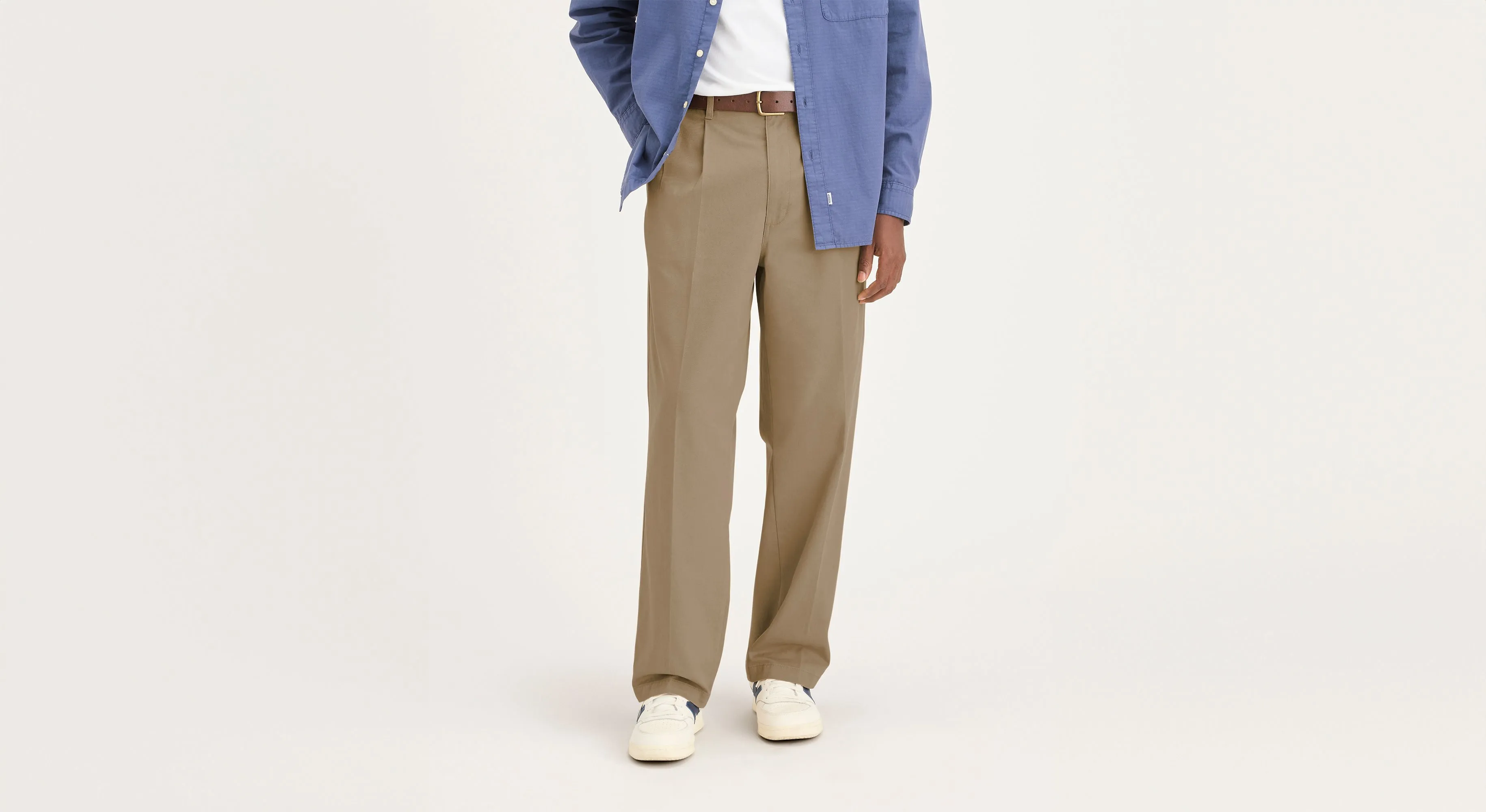 Men's Loose Fit Eighty-Six Original Pleated Chino Pants