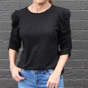 Sophie Ruched Elbow-length Tee in Black